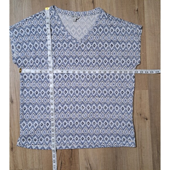 Orvis Women's Blue Ikat Tunic Short Sleeve V-Neck Geometric Top Size L - Picture 8 of 8